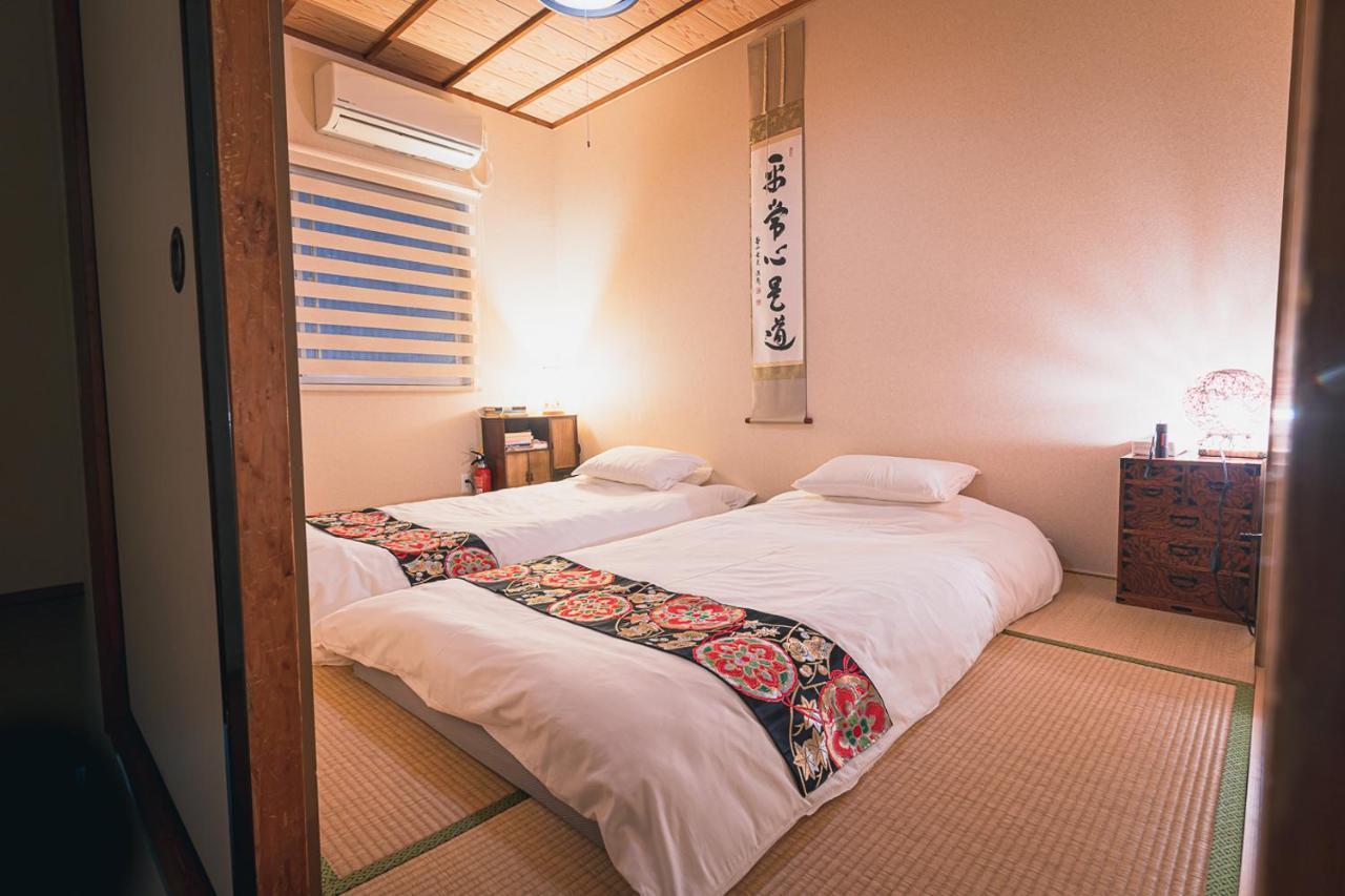 Guesthouse Chayama Киото Экстерьер фото